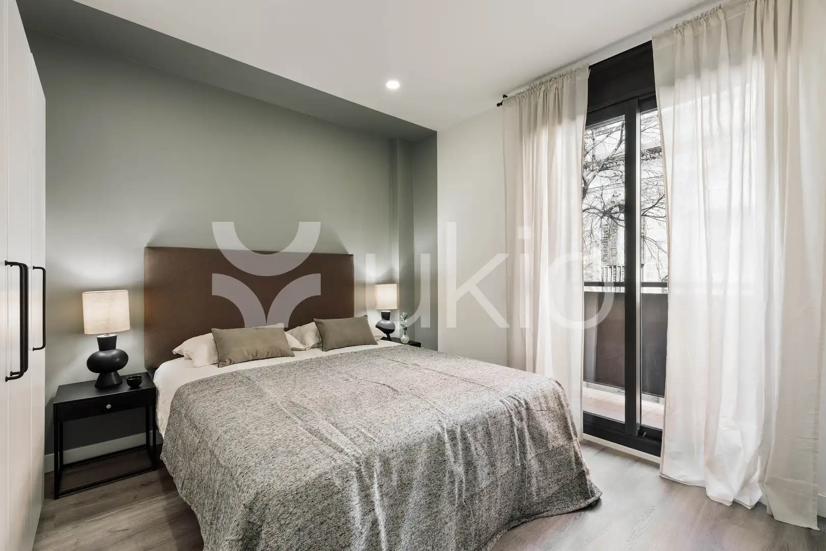 Habitación de Piso de alquiler en Barcelona con Aire acondicionado, Calefacción y Amueblado