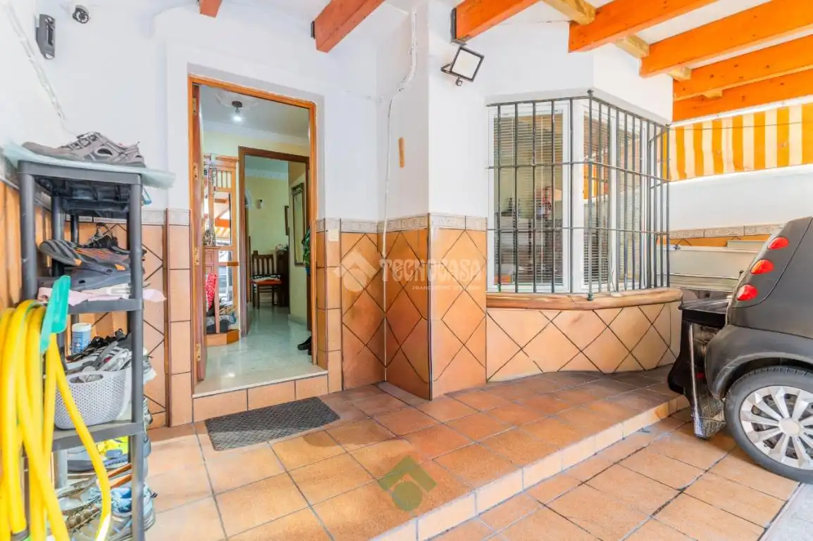 Vista exterior de Casa o xalet en venda en Jerez de la Frontera