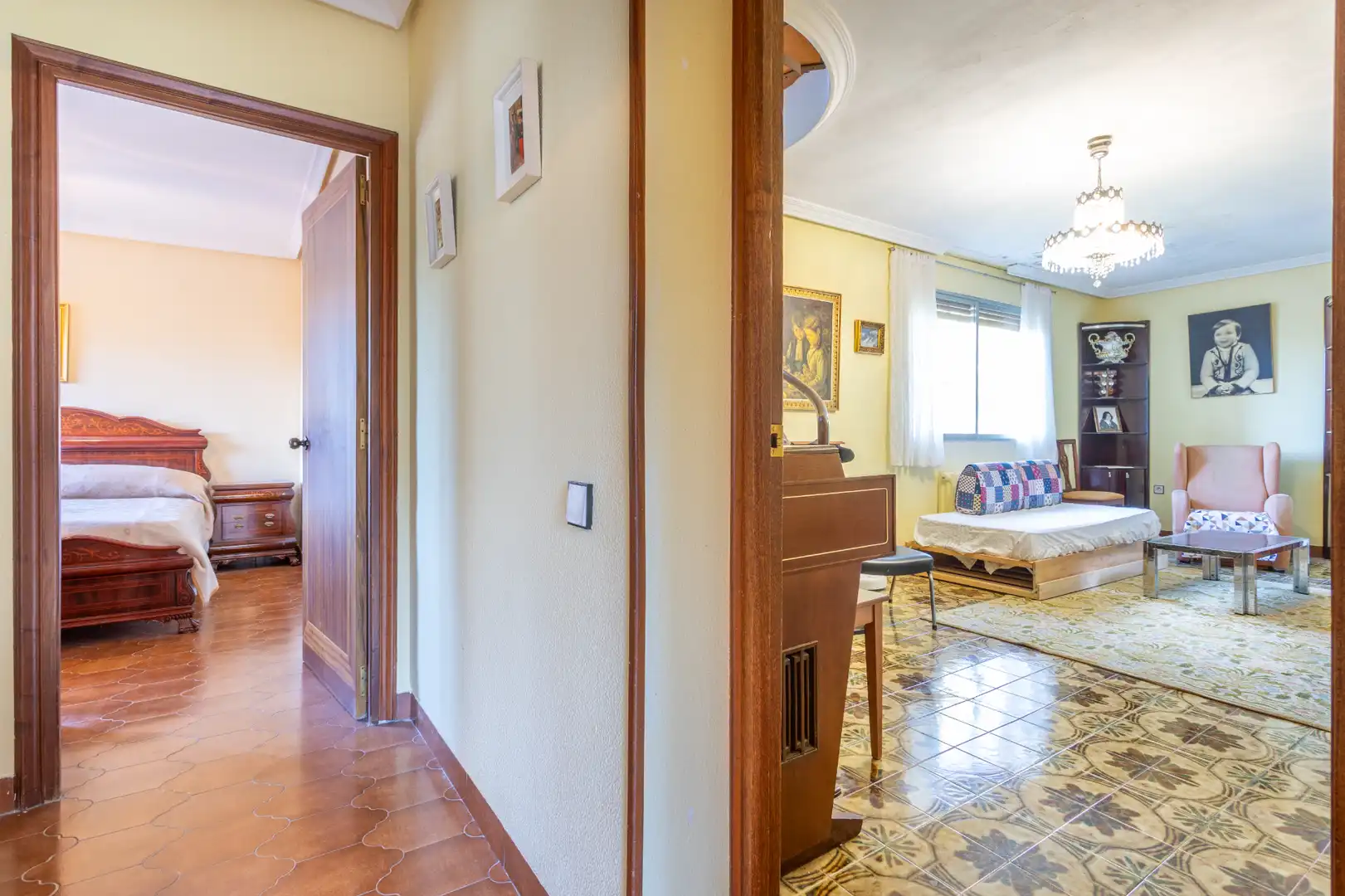 Houses for sale in Villanueva de la Cañada  with Air Conditioner, Heating and Storage room