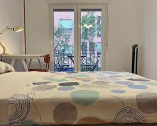 Dormitori de Apartament per a compartir en  Valencia Capital amb Aire condicionat, Moblat i Forn