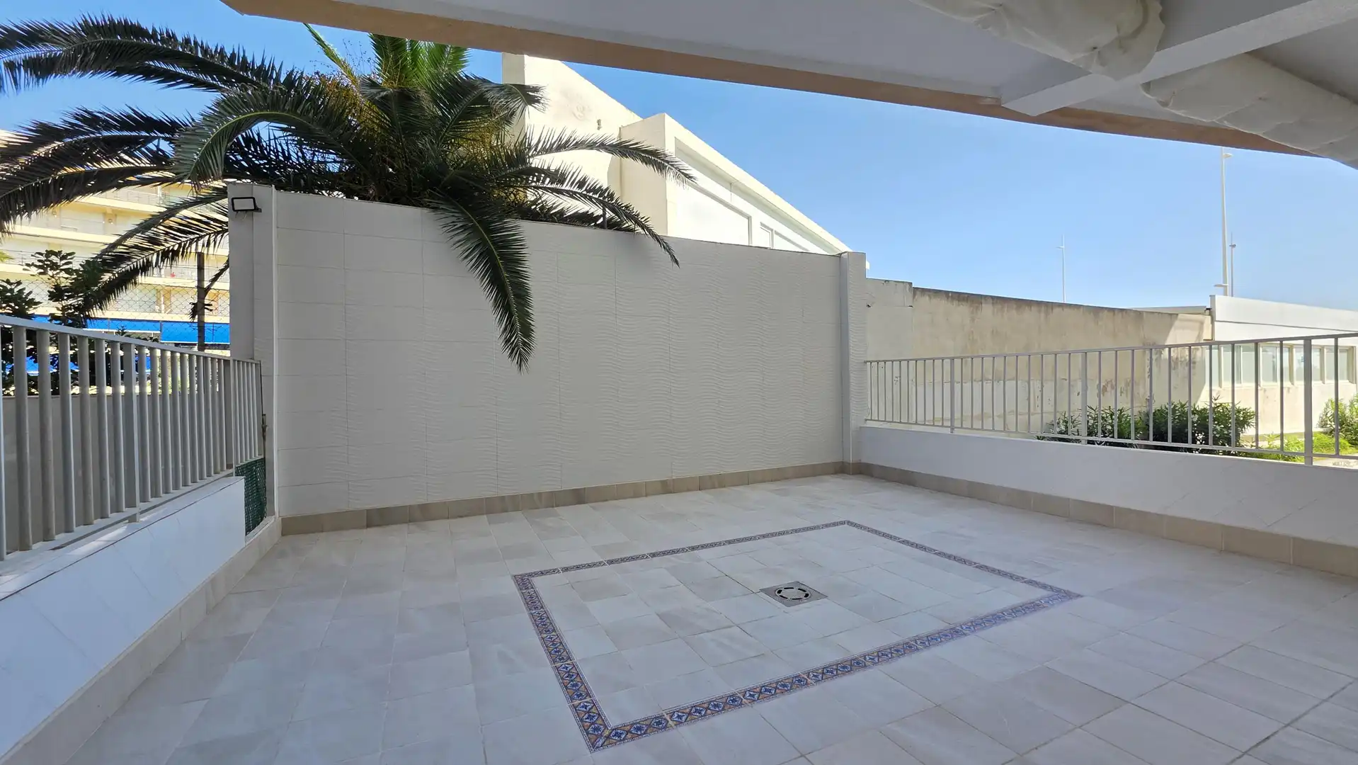 Erdgeschoss zum Verkauf in Las Tres Villas