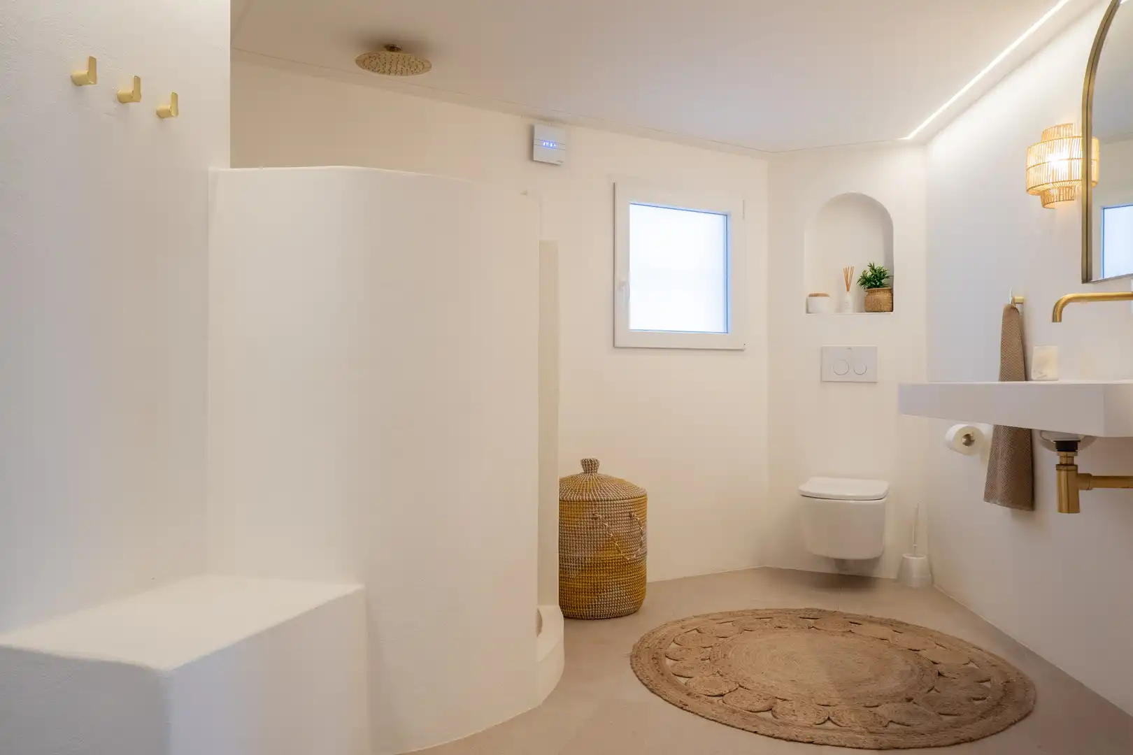 Baño de Dúplex de alquiler en Mogán con Aire acondicionado, Terraza y Amueblado