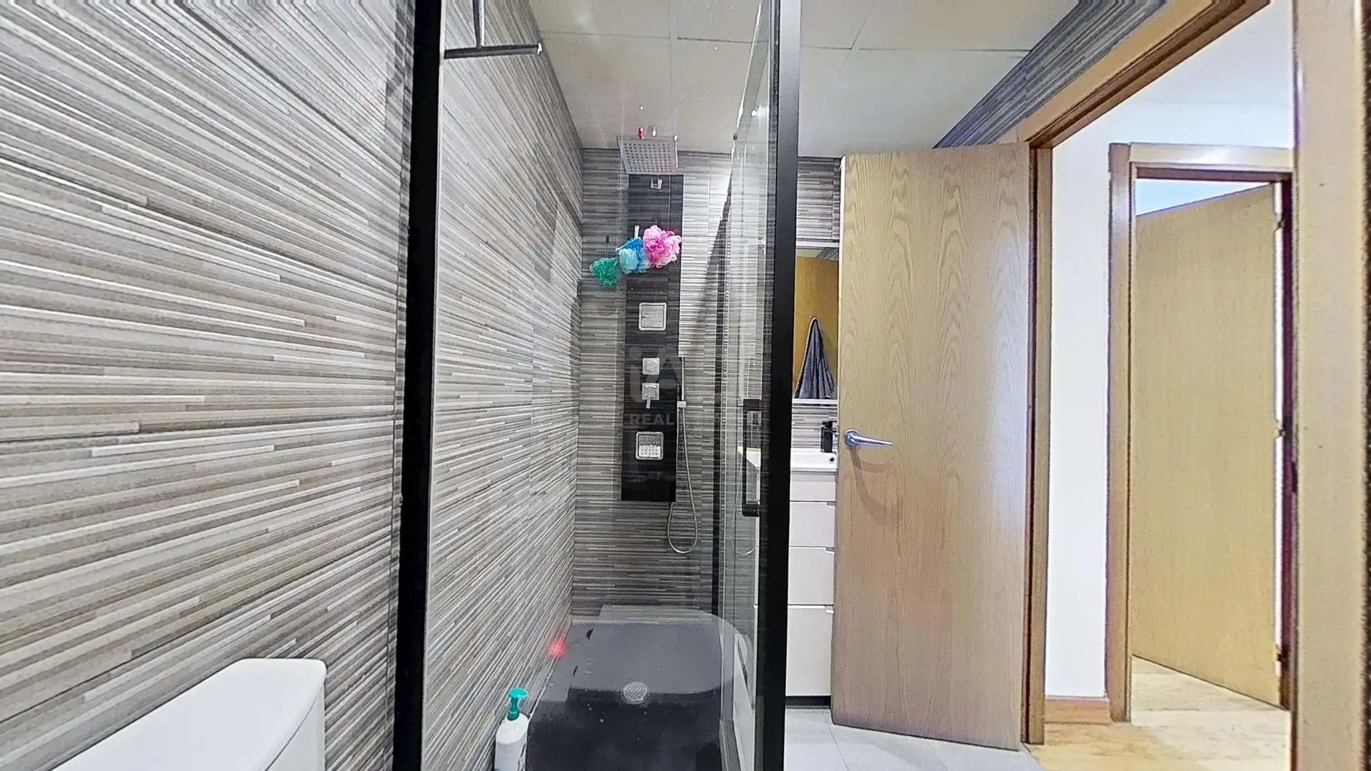 Bathroom of Flat for sale in Reus  with Air Conditioner and Heating