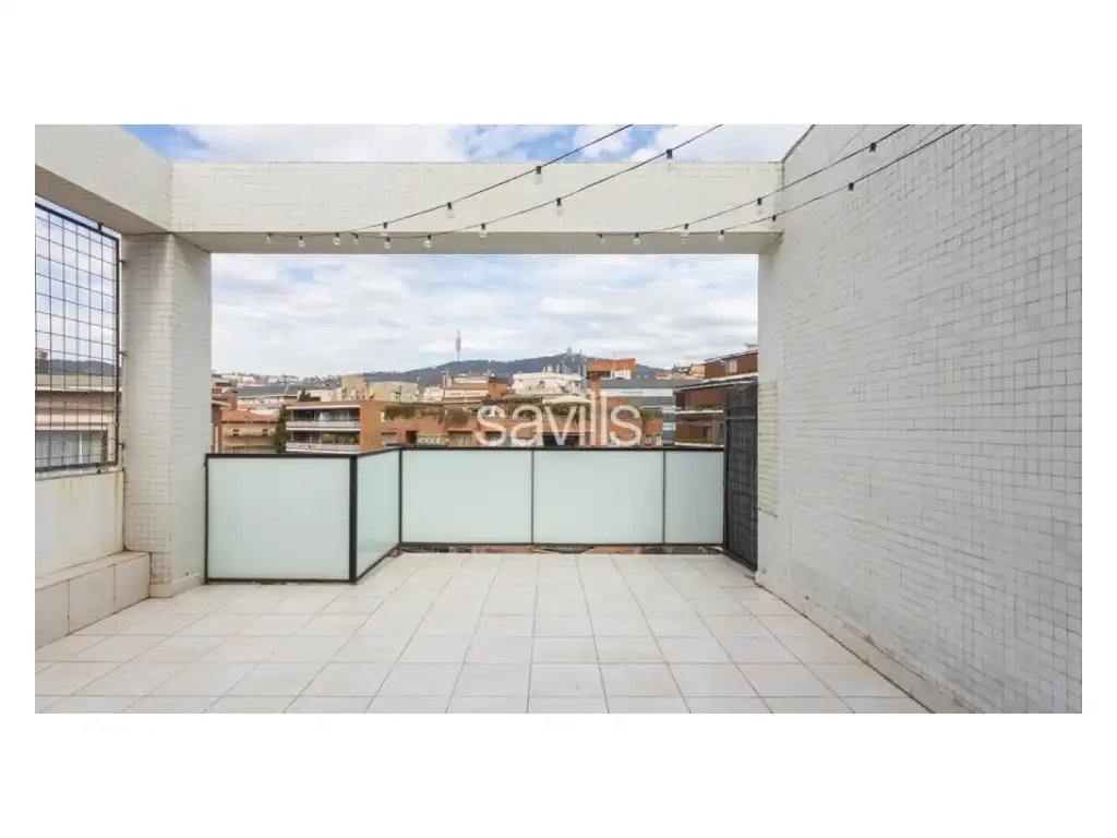 Àtic amb ascensor en venda a Sarrià - Sant Gervasi
