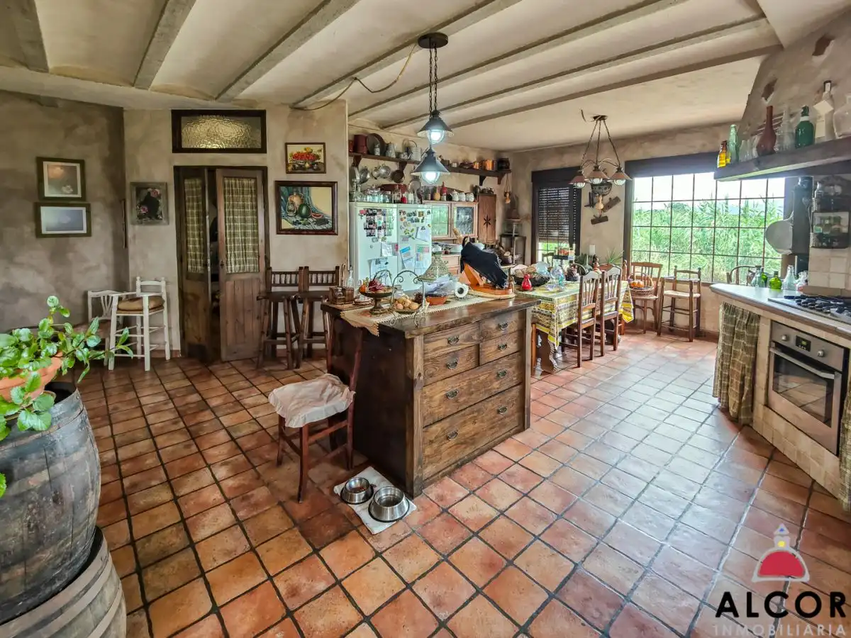 Cuina de Casa o xalet en venda en Vinaròs amb Jardí privat, Terrassa i Piscina