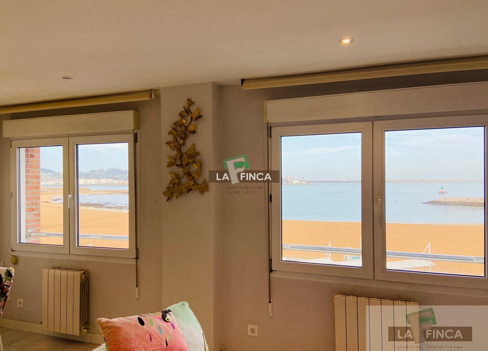 Bedroom of Flat for sale in Gijón   with Heating, Storage room and Furnished