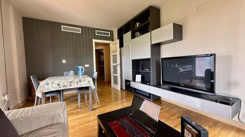 Foto 3 de Piso en venta en Cueva de Menga, Urbadiez - Entrepuentes, Sevilla Capital