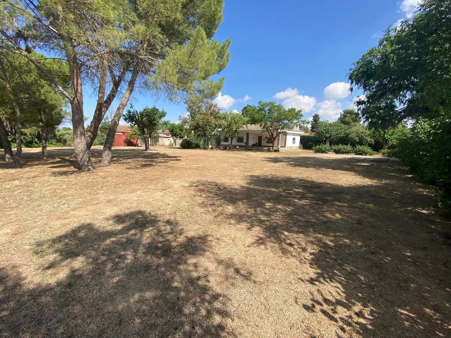 Houses for sale in Albacete  with Air Conditioner, Private garden and Furnished