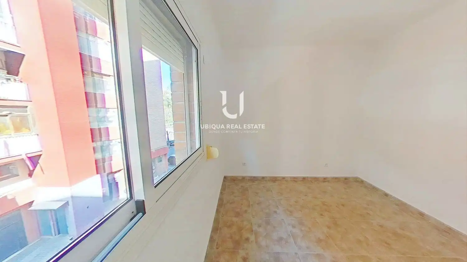 Habitación de Piso en venta en Barcelona con Terraza y Balcón