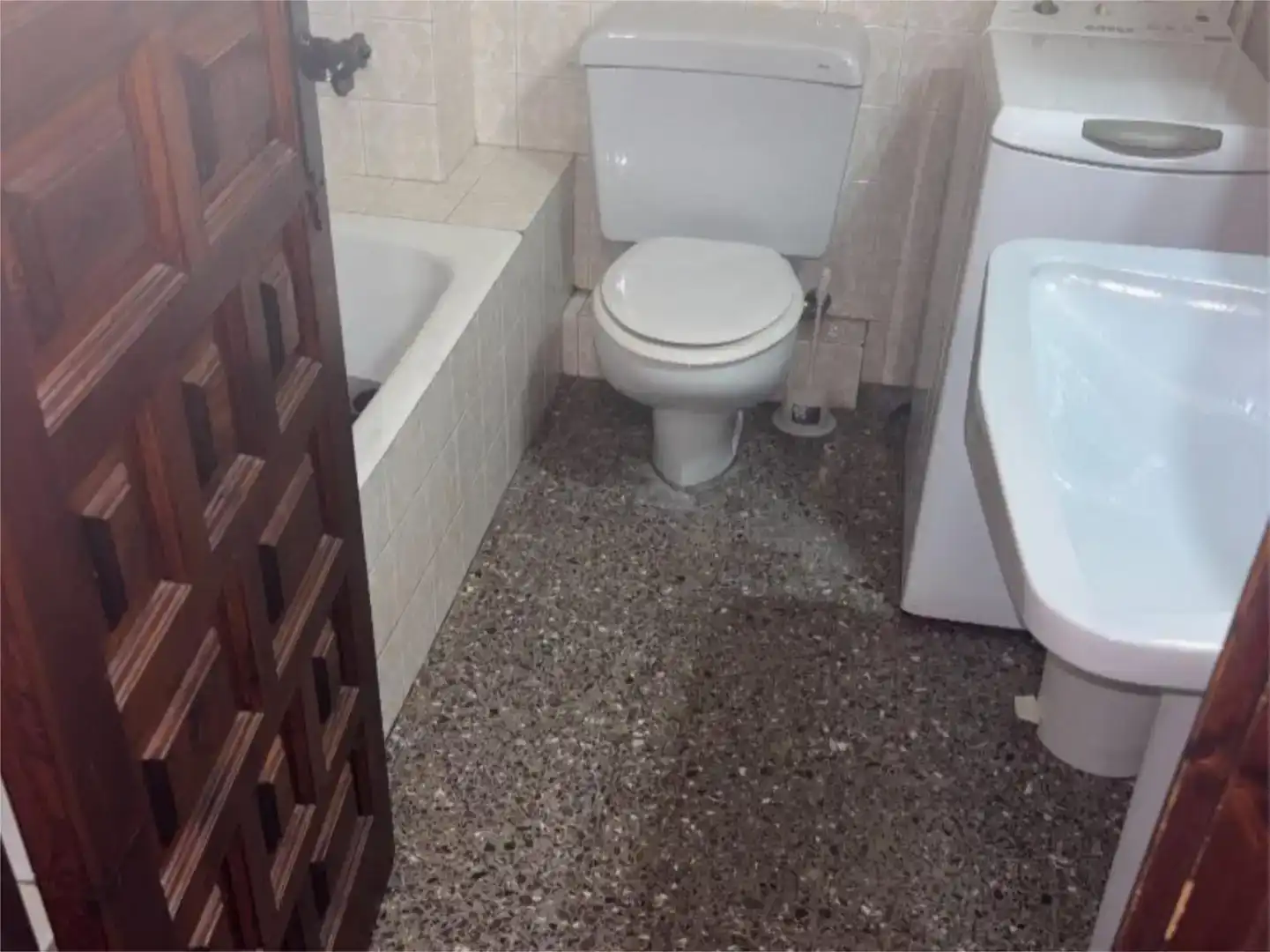 Bathroom of Flat for rent in Almadrava - Canyelles - Puig-Rom