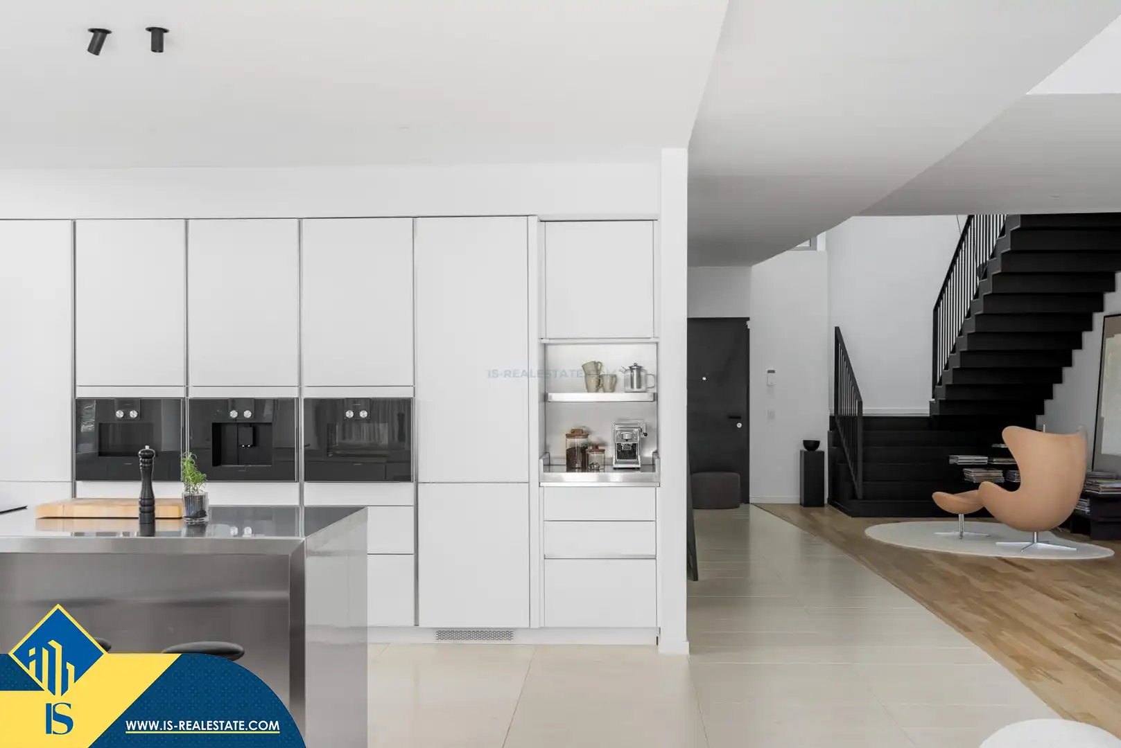 Chalet con piscina en venta en Milla de Oro, imagen 30