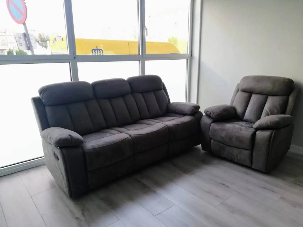 Sala de estar de Apartamento de alquiler en Burgos con Calefacción, Terraza y Amueblado