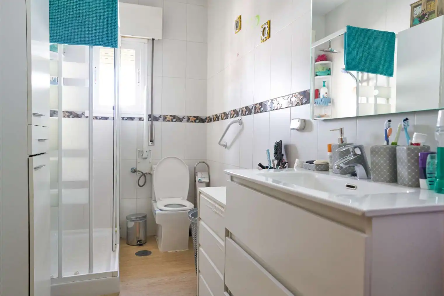 Baño de Piso en venta en Moralzarzal con Terraza, Trastero y Amueblado