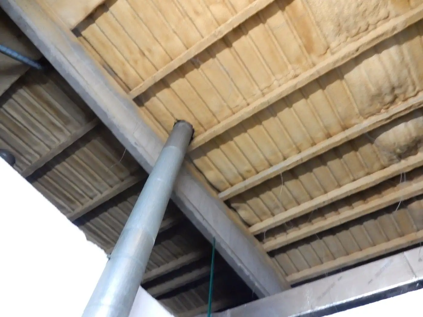 Vista exterior de Local en venda en Rubí amb Aire condicionat, Calefacció i Terrassa