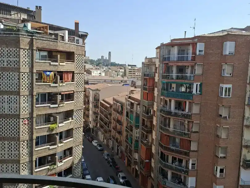 Exterior view of Flat for sale in  Lleida Capital  with Air Conditioner and Balcony