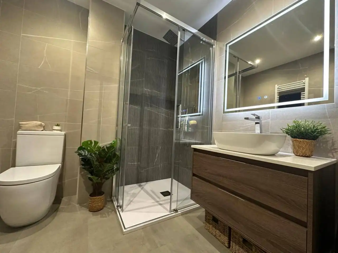 Baño de Piso en venta en Ourense Capital  con Calefacción, Trastero y Balcón