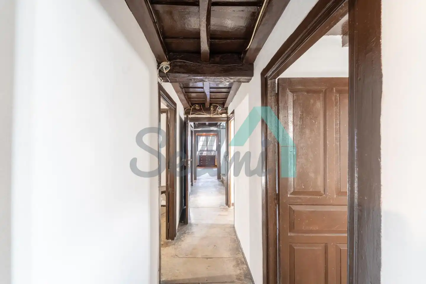 Casa adosada en venta en Quirós con Parquet y Trastero