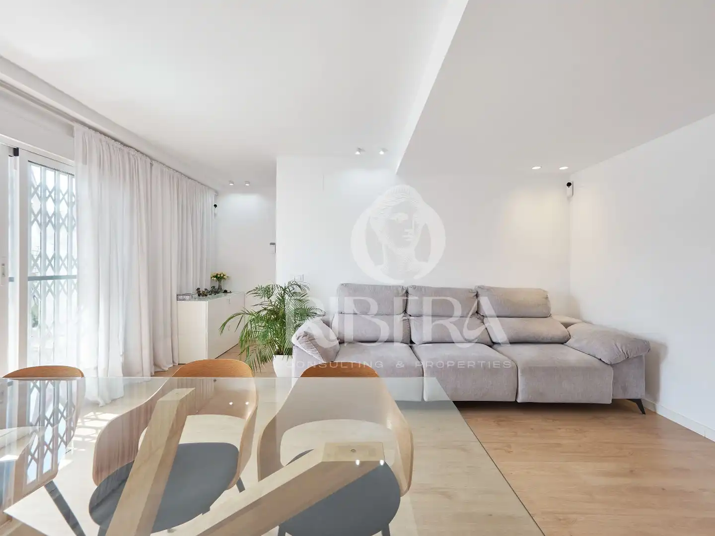 Wohnzimmer von Dachboden zum Verkauf in Valencia mit Klimaanlage, Terrasse und Abstellraum