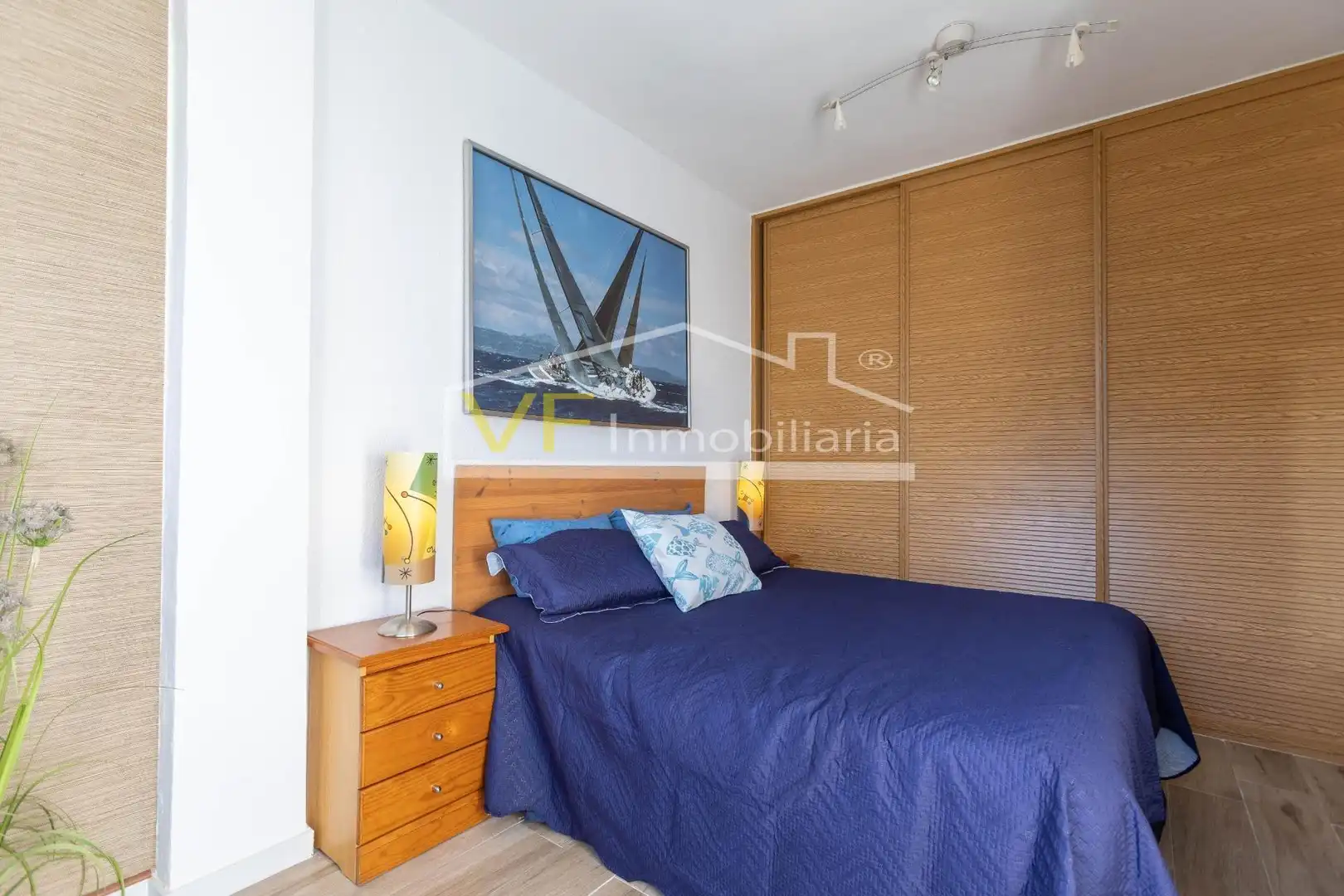 Dormitori de Apartament en venda en Torremolinos amb Jardí privat, Terrassa i Piscina comunitària