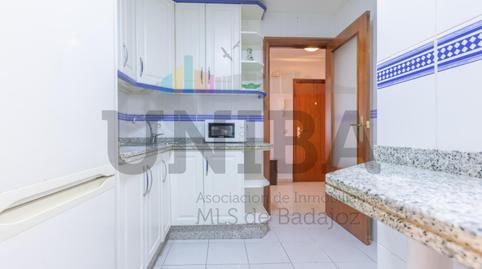 Foto 2 de Piso en venta en Avenida Elvas, Badajoz