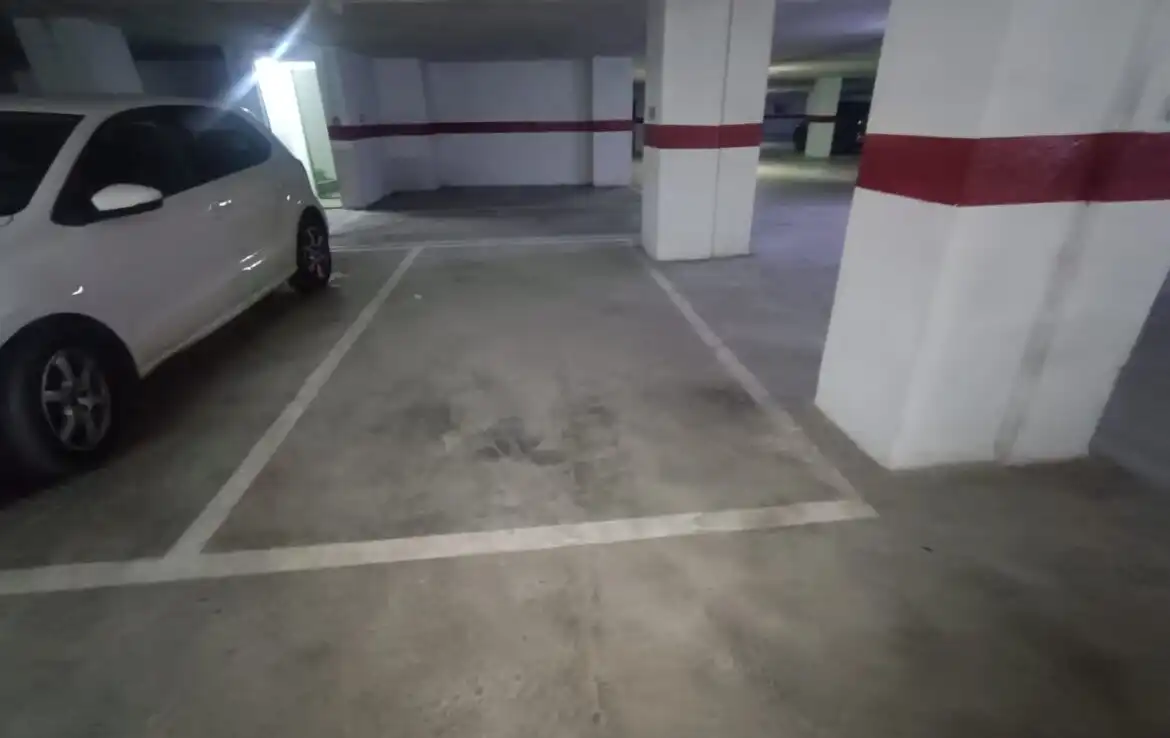 Parking de Garaje de alquiler en Castellón de la Plana / Castelló de la Plana