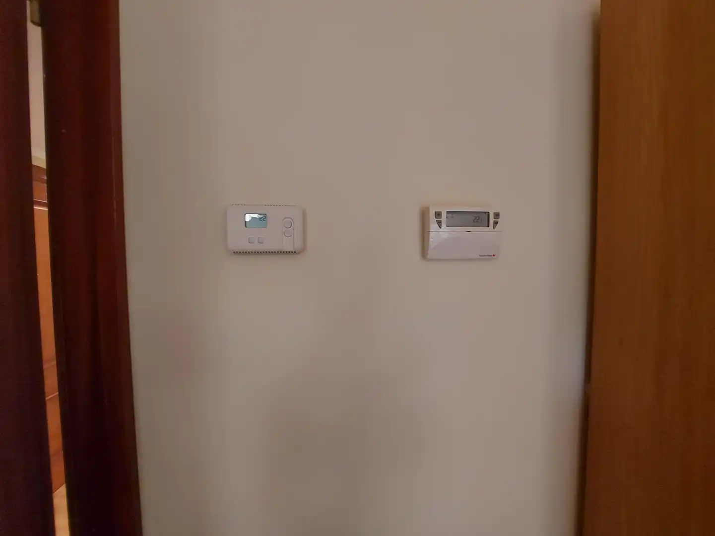 Habitación de Piso de alquiler en  Logroño con Calefacción, Balcón y Piscina comunitaria