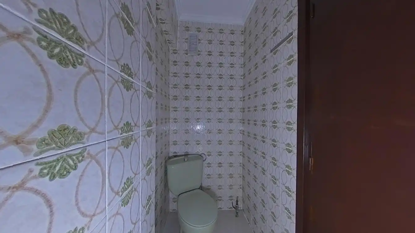 Bathroom of Flat for sale in Valencia