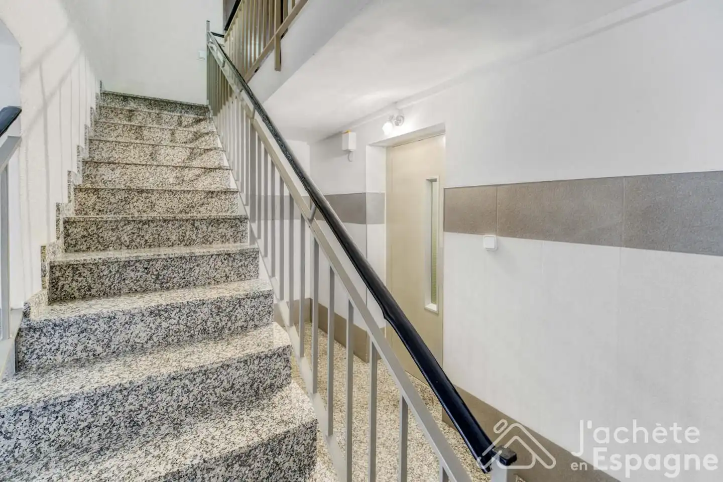 Apartments for sale in La Ràpita  with Air Conditioner, Terrace and Furnished