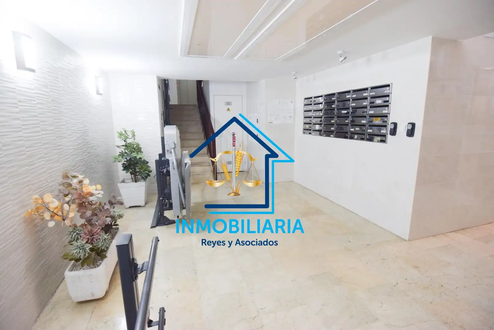 Wohnung zum Verkauf in Córdoba mit Klimaanlage