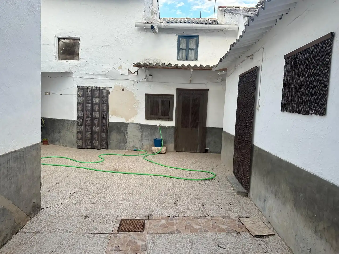 Vista exterior de Casa o xalet en venda en Torralba de Calatrava amb Aire condicionat i Calefacció