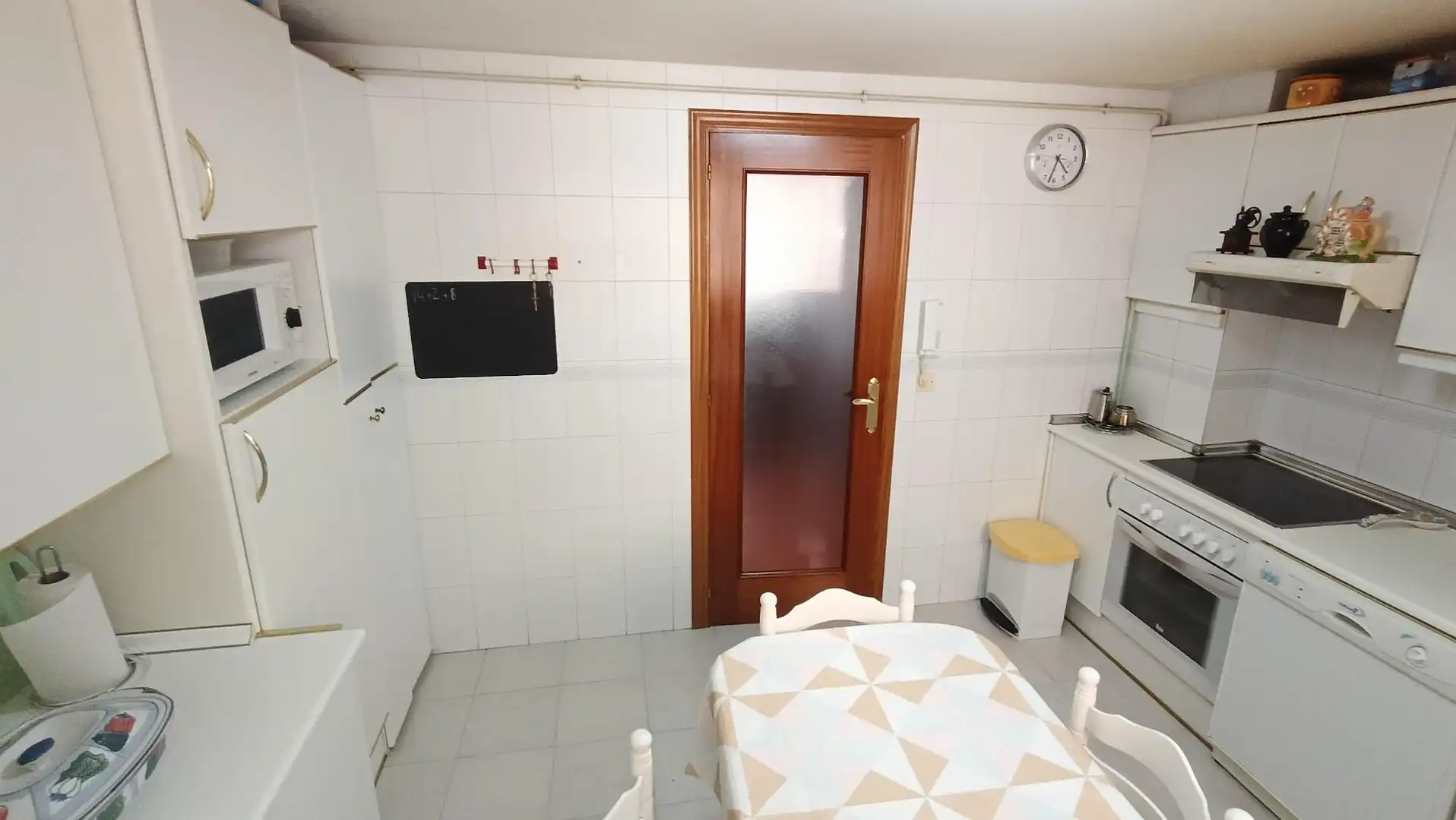 Cocina de Piso en venta en Burgos con Calefacción, Terraza y Trastero