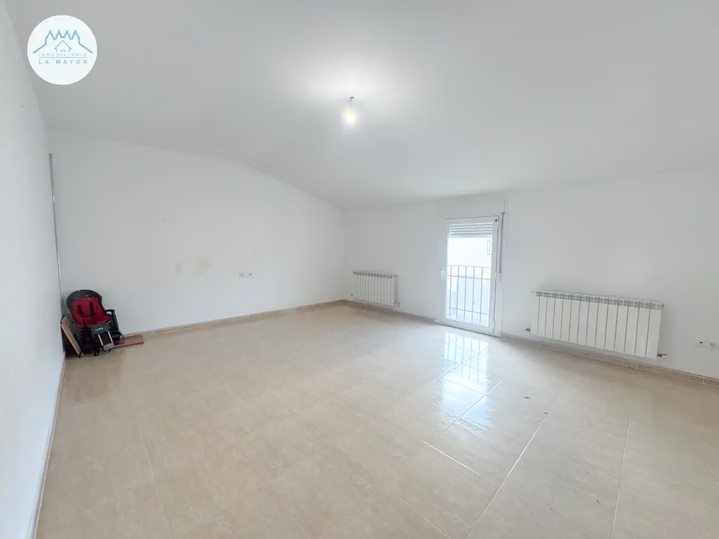 Sala de estar de Casa adosada en venta en Pozuelo de Calatrava con Calefacción, Terraza y Trastero
