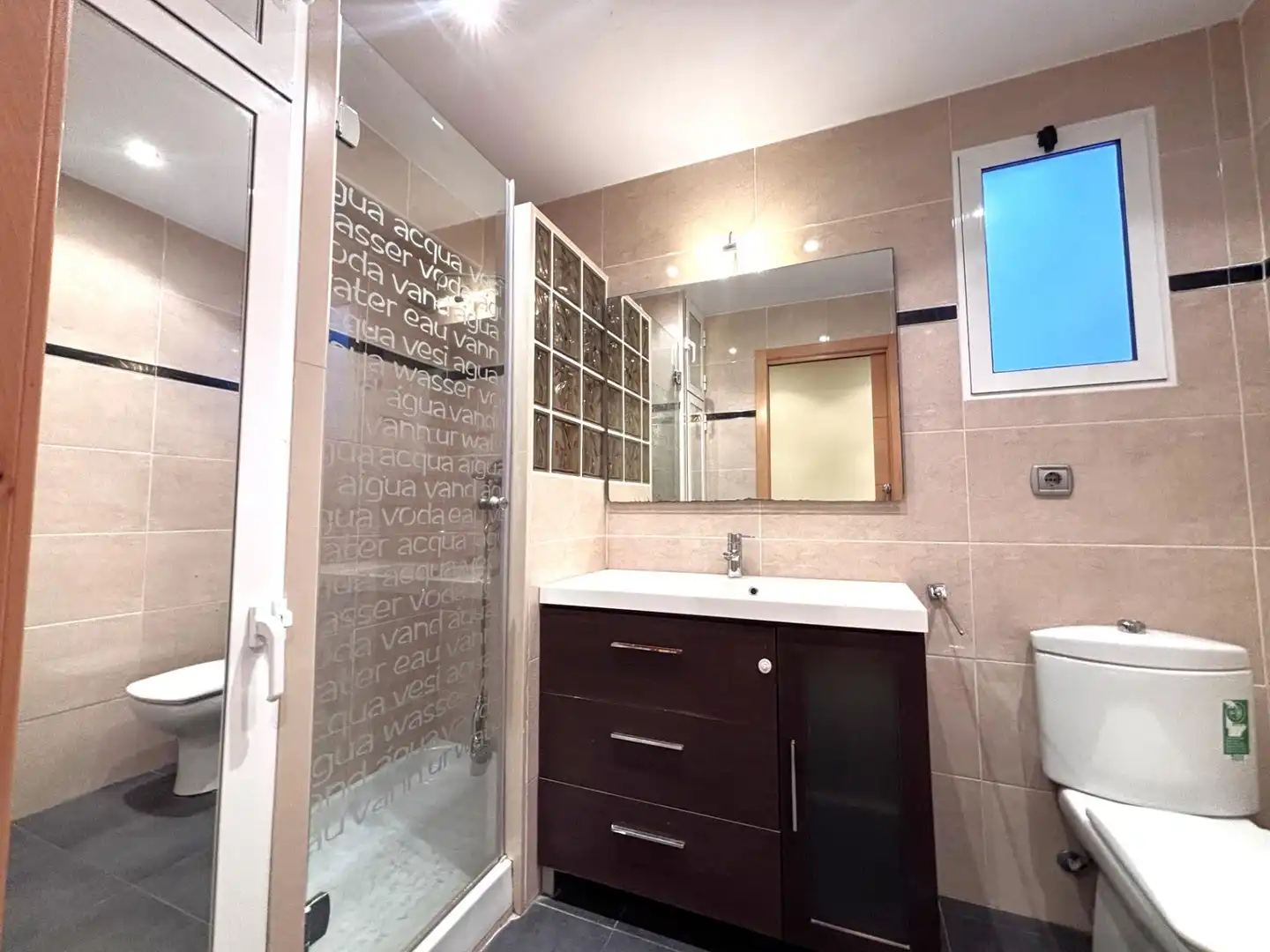 Bathroom of Flat for sale in Cullera  with Air Conditioner and Furnished
