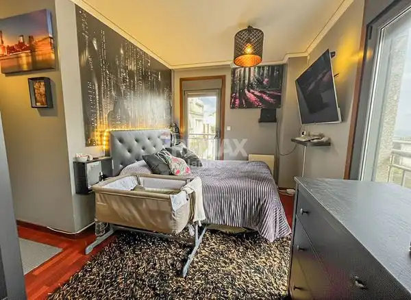 Habitación de Piso en venta en Vigo  con Calefacción y Trastero