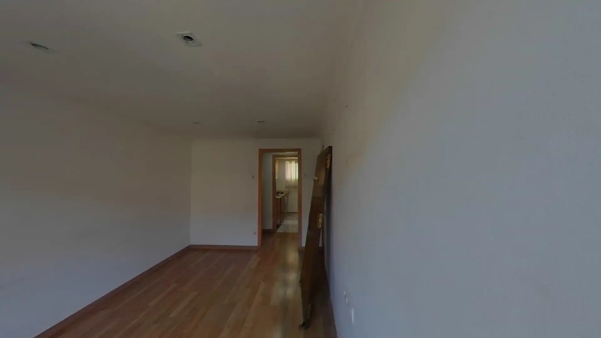 Piso en venta en Ciutat Meridiana