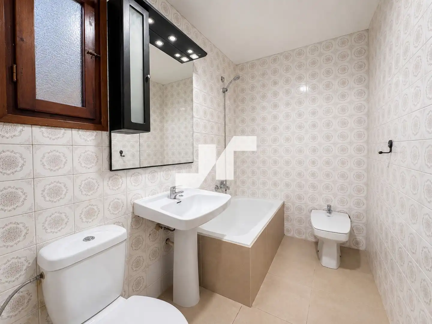 Bathroom of Flat for sale in Castellón de la Plana / Castelló de la Plana  with Terrace