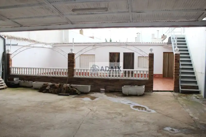 Casa amb terrassa en venda a Tomelloso, imagen 7