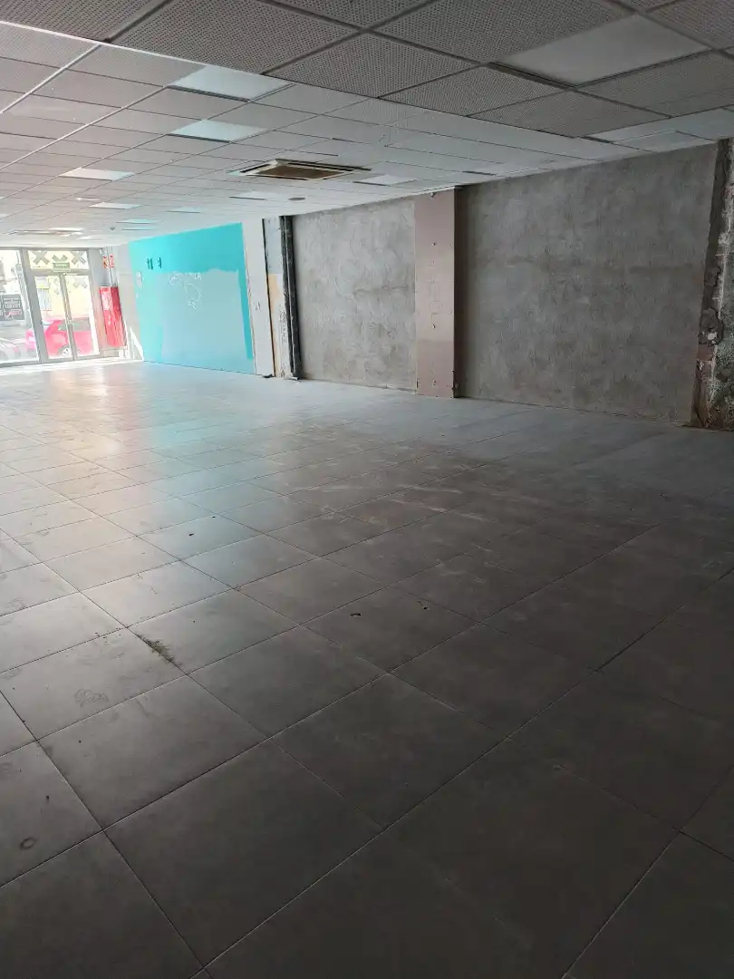 Business premises to rent in Carrer Sant Joan de Mata 3, imagen 11