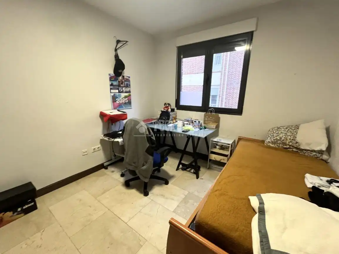 Piso en venta en Valladolid con Calefacción y Terraza