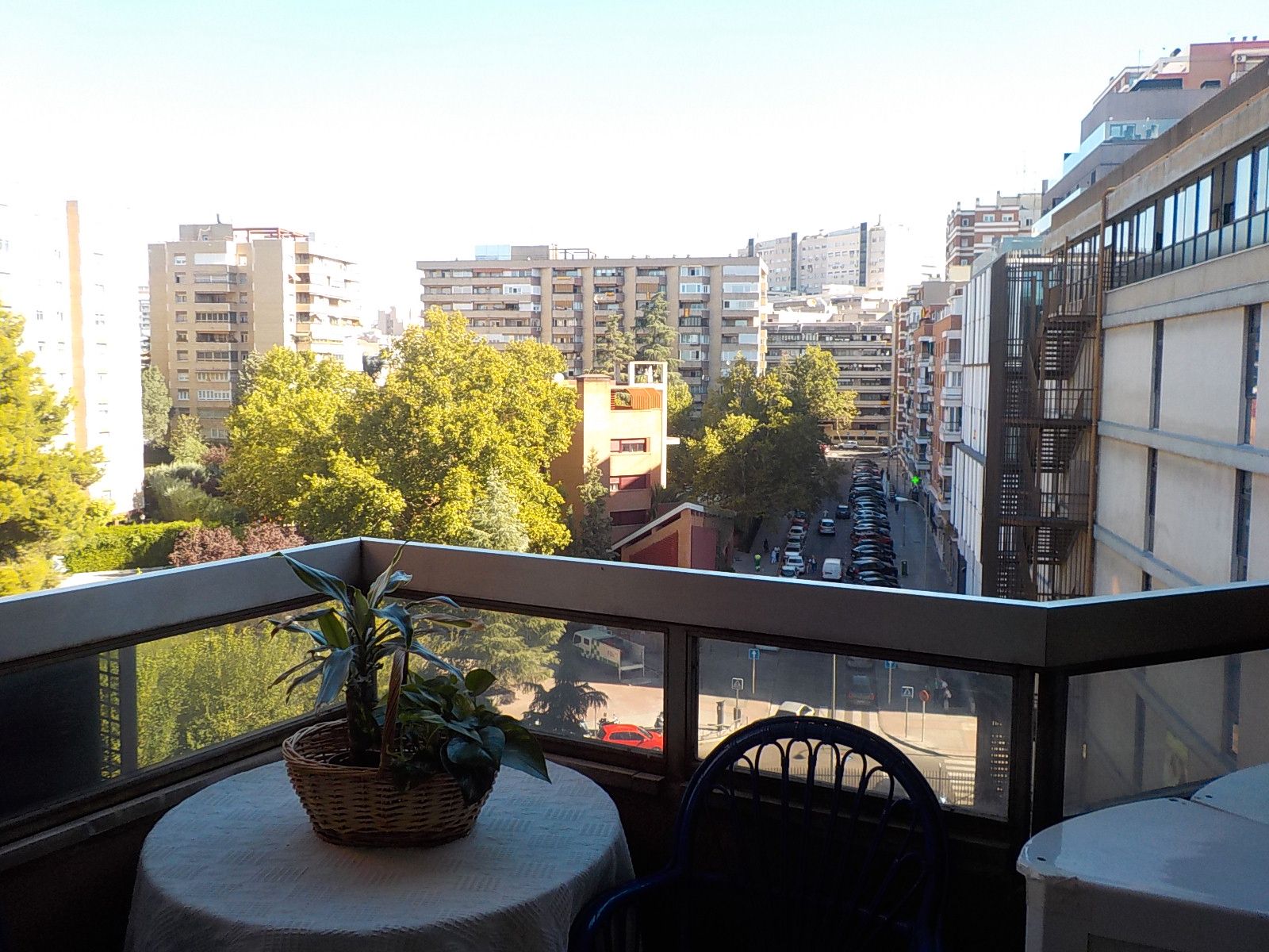 Vista exterior de Pis de lloguer en  Madrid Capital amb Aire condicionat i Terrassa