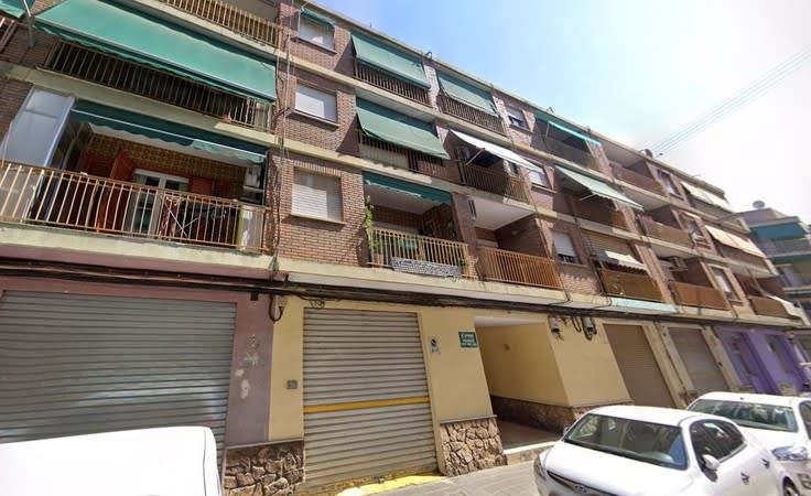 Flat for sale in C/ Ramón y Cajal, El Mercado