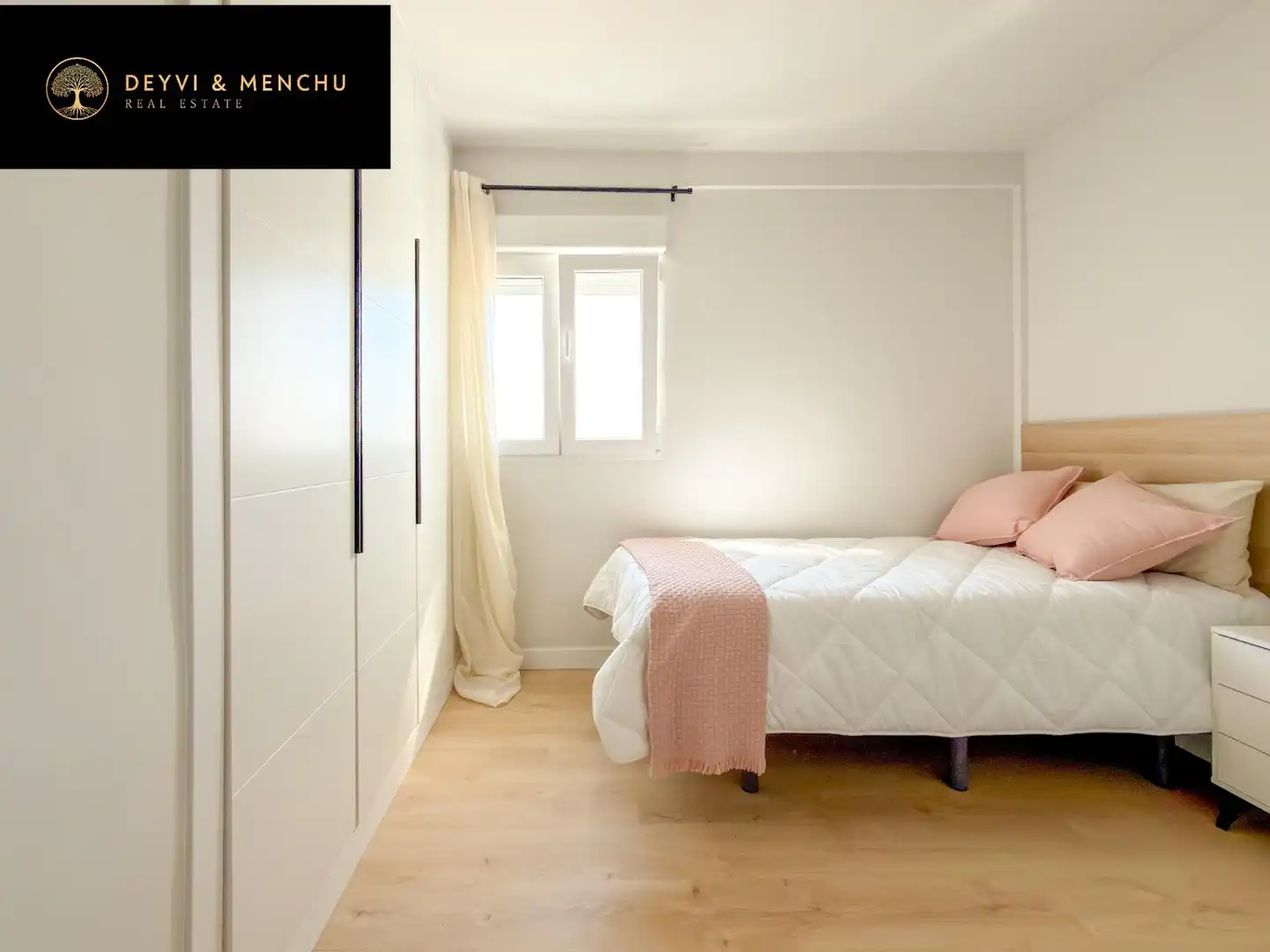 Schlafzimmer von Wohnung zum Verkauf in Madrid mit Klimaanlage, Heizung und Möbliert
