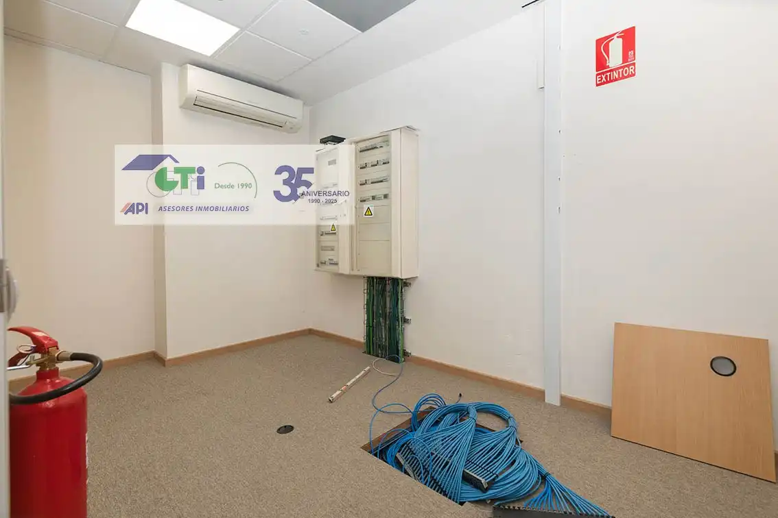 Office space to rent in C/Bari, imagen 17