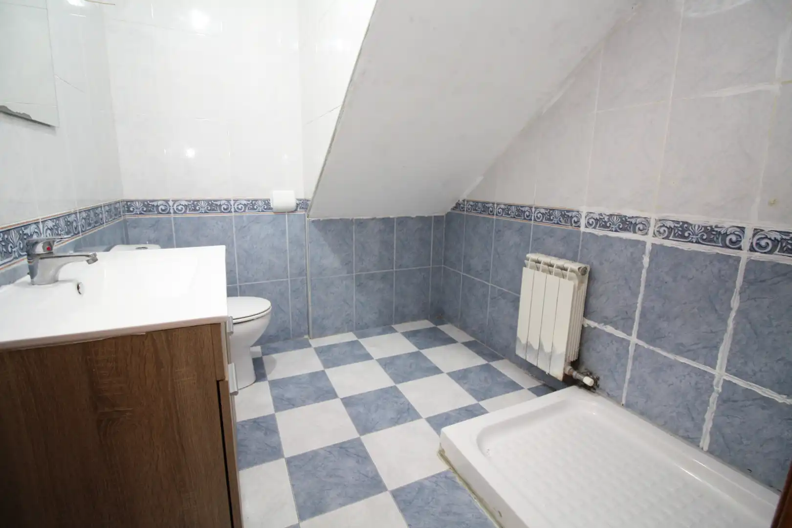 Badezimmer von Maisonette zum Verkauf in Simancas, Valladolid