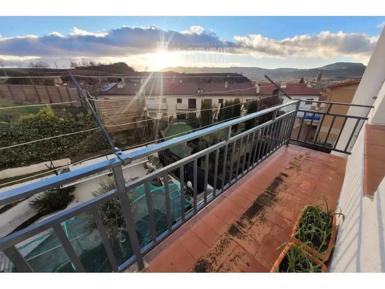 Terraza de Piso en venta en Torelló con Calefacción, Trastero y Balcón