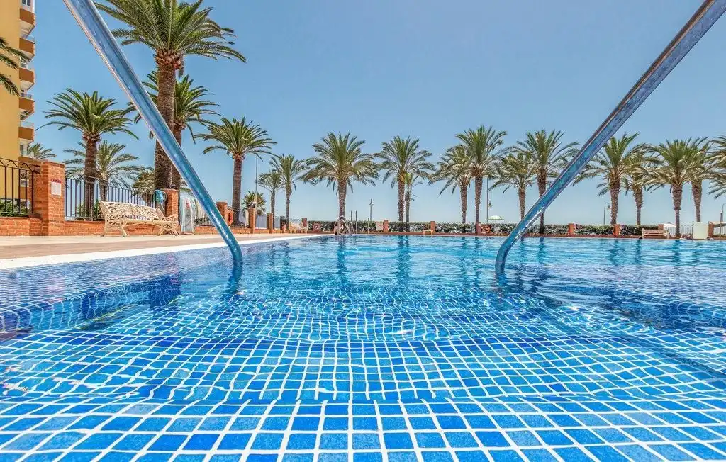 Apartament de lloguer a Urbanizacion Urbanización Centro Internacional, Algarrobo Costa