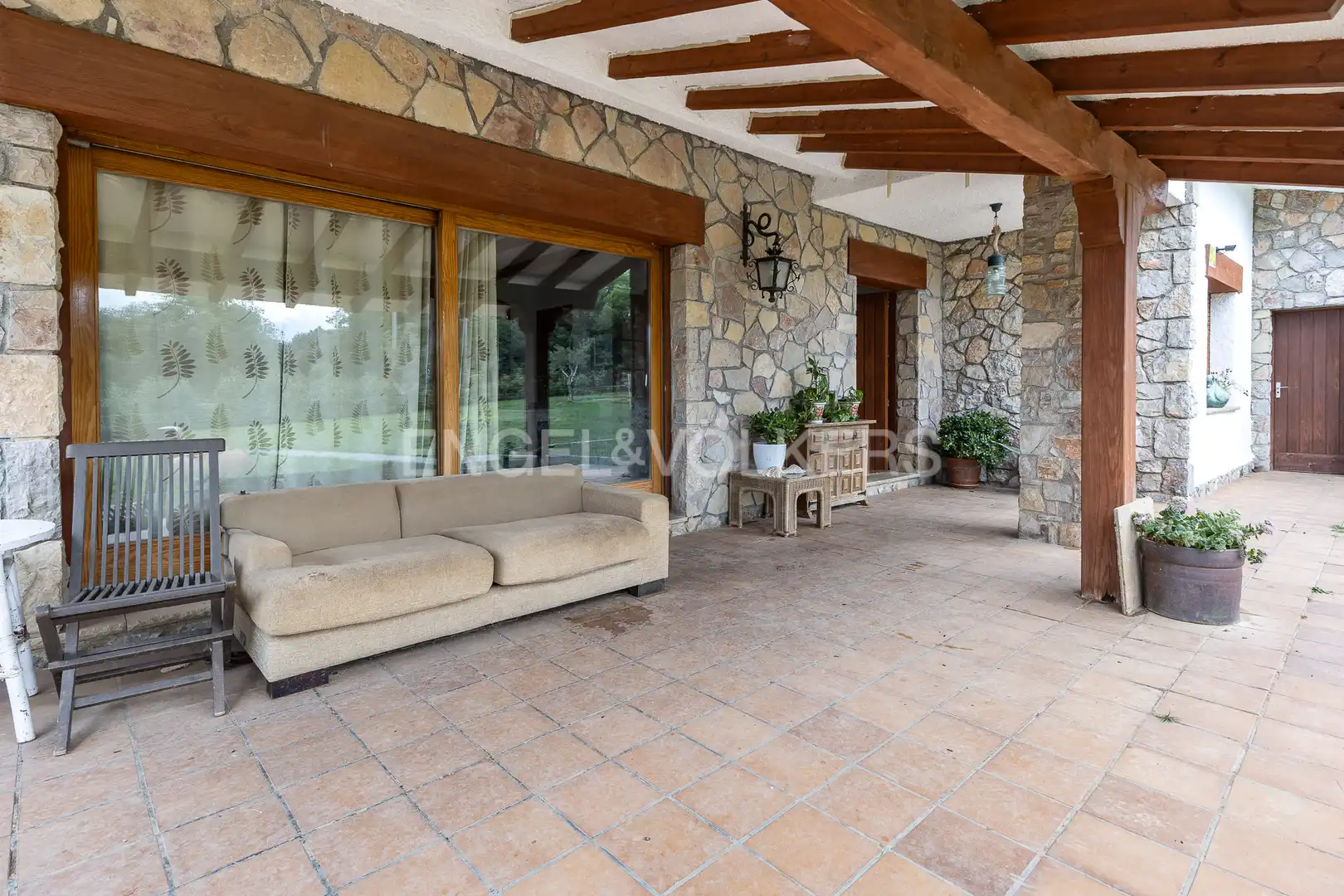 Terrassa de Casa o xalet en venda en Seva amb Aire condicionat, Calefacció i Jardí privat