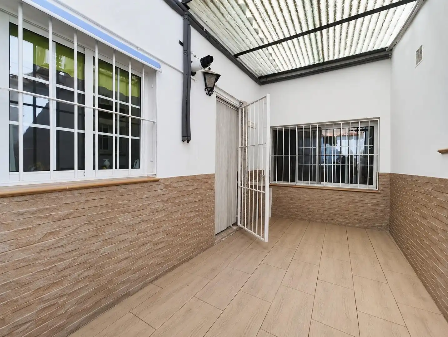Houses for sale in Puertollano  with Air Conditioner, Heating and Terrace
