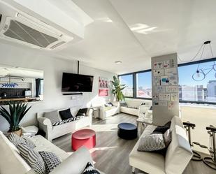 Living room of Flat to rent in  Barcelona Capital  with Air Conditioner and Heating