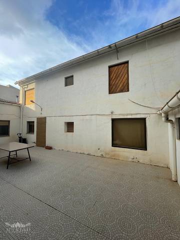 Casa adosada en Venta en El Pinós / Pinoso